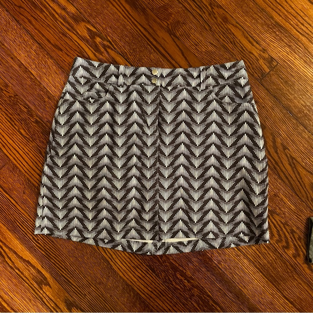 Size 4 Slazenger golf Skort